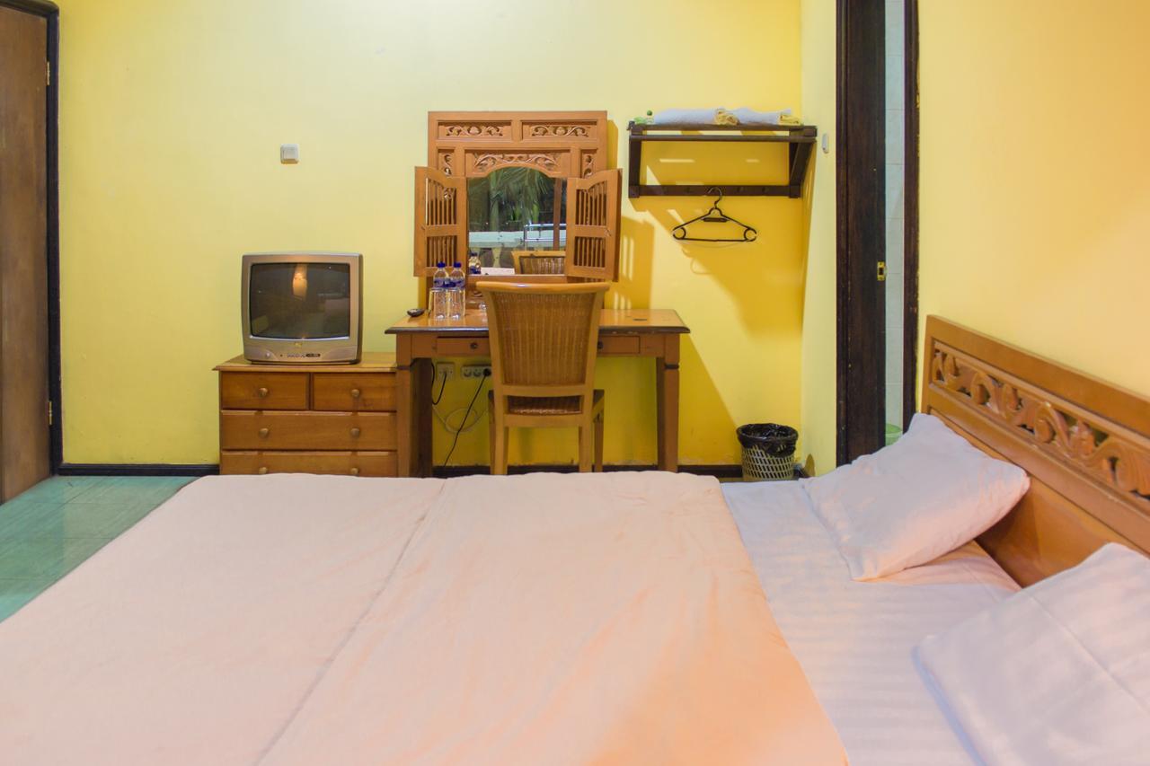 Foresta Inn Family Resort Prigen Kültér fotó